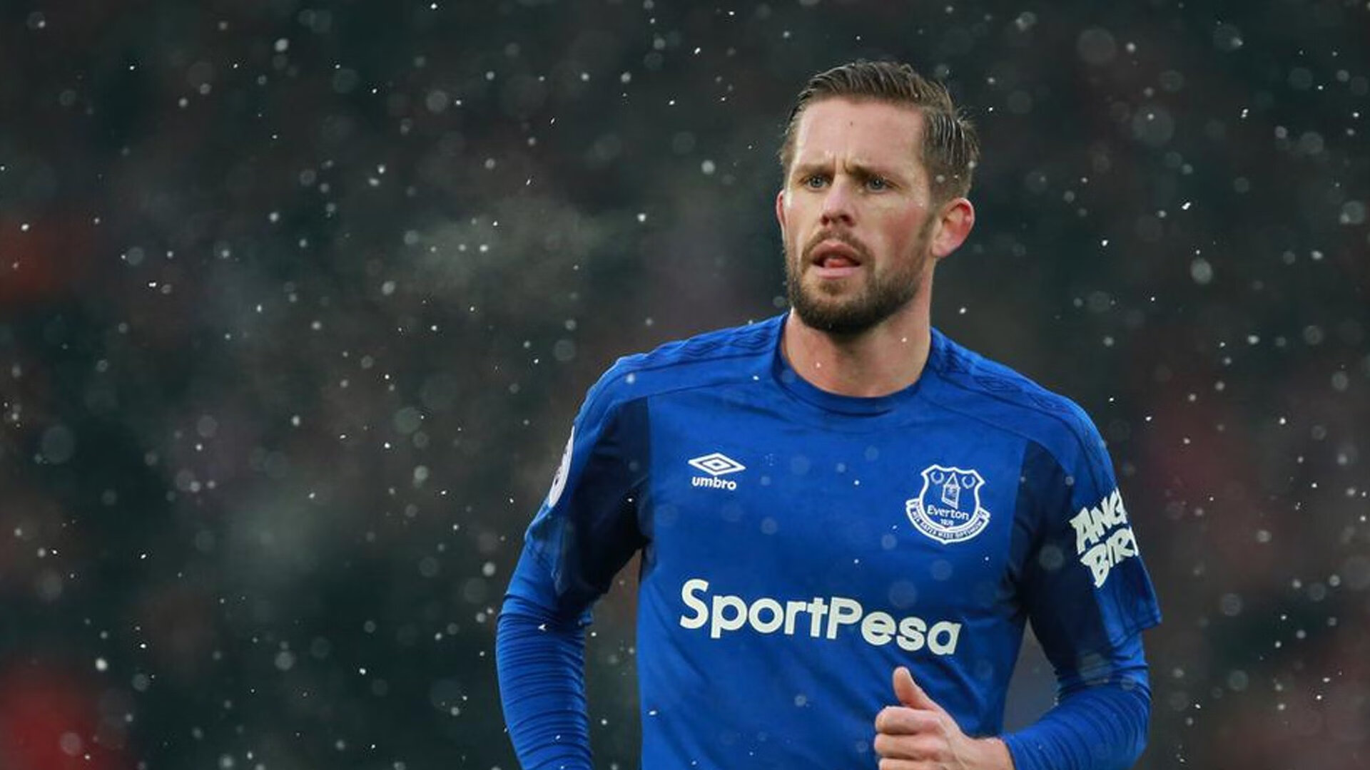 快船战绩不佳,球迷呼吁更换主帅,快船队主力球员